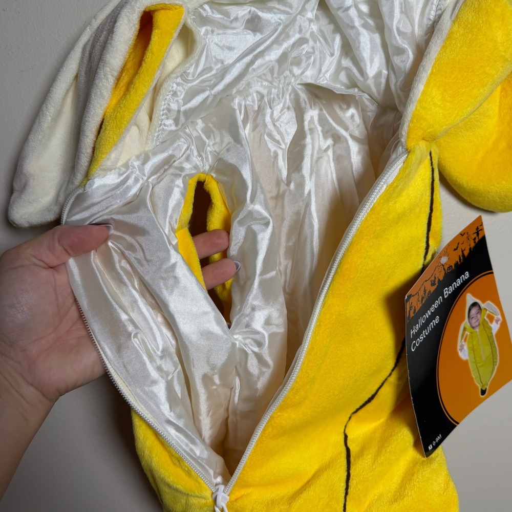 Tom's Toy International Unisex Halloween Banana Costume 0-9M Yellow Bunting - Picture 6 of 7